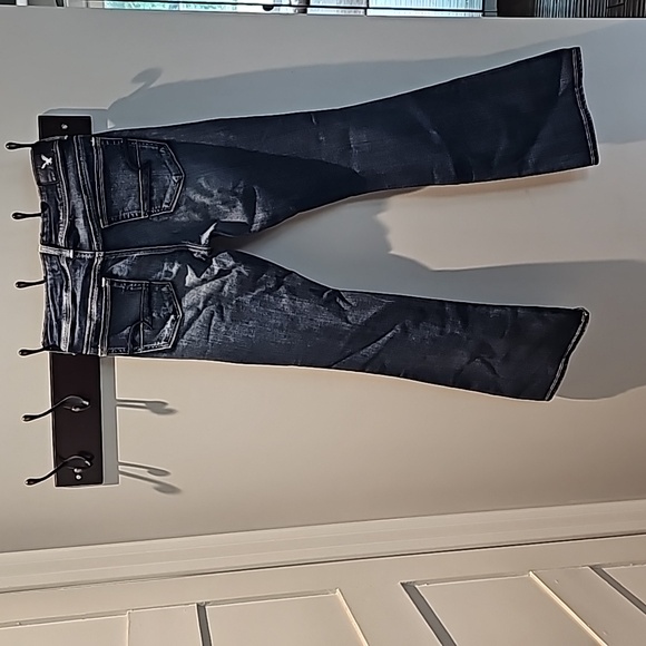 Never worn American eagle kickboot jeans - Picture 2 of 5